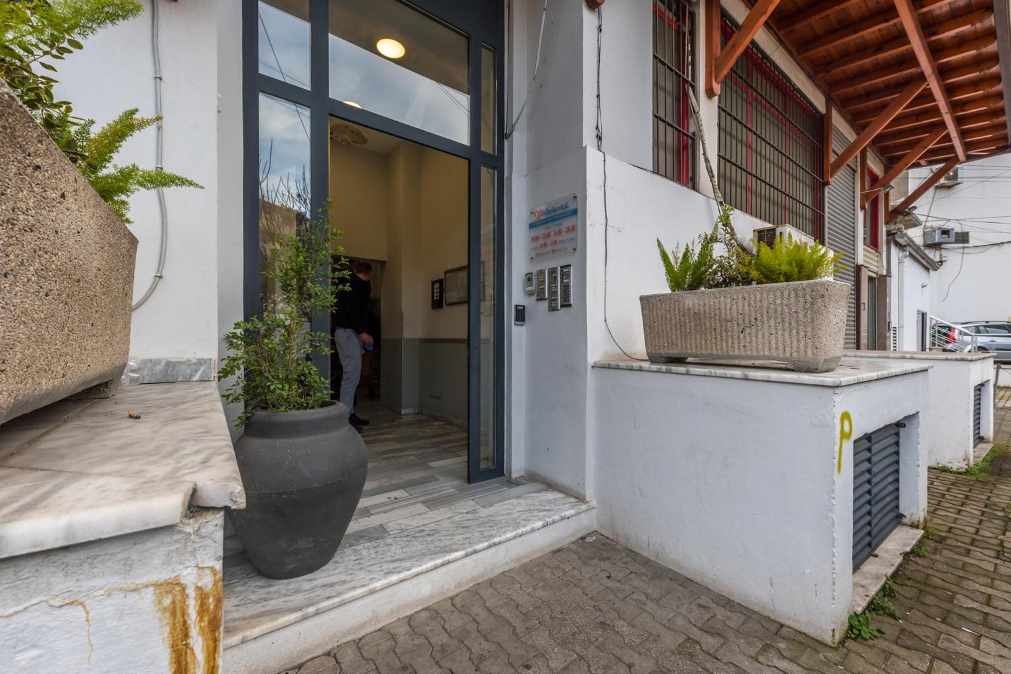 Sky Apartments Dıraç Dış mekan fotoğraf